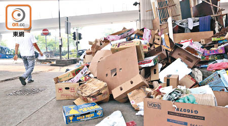 環保署指紙類回收率下跌，部分涉廢紙棄置量顯著上升所致。