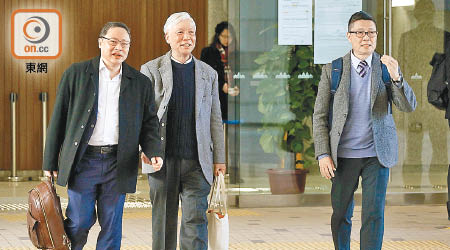 戴耀廷（左起）、朱耀明同陳健民一齊到台灣唱衰香港。（資料圖片）