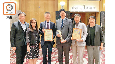 廣華醫院及東華三院黃大仙醫院於職業健康大獎中獲得三個獎項。（黃金棋攝）