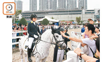 馬會擬於彭福公園興建新馬匹體驗中心。