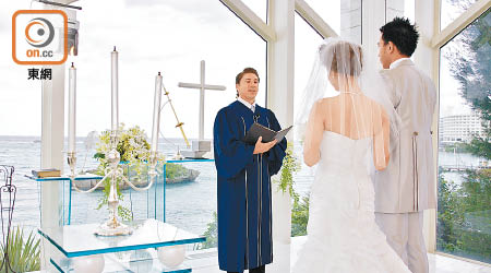 近年愈來愈多人選擇海外舉行婚禮，沖繩是其中一個熱門地點。