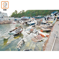 香港大量海陸設施遭山竹重創，災後滿目瘡痍。