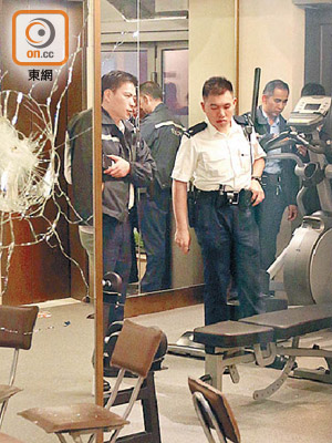 位於彌敦道五七五號的健身中心有玻璃鏡被毀。
