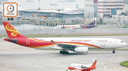 香港航空發生多宗零件缺失事件，專家指事件不尋常。