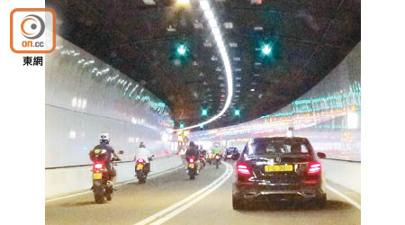 香園圍公路隧道段AM信號欠佳，土拓署已要求承建商即時跟進。