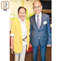 工總主席郭振華（右）同香港地球之友主席吳方笑薇（左），都主張保護環境係每間企業都必須肩負的責任。