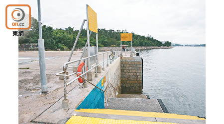 大埔碼頭使用率低，記者日前採訪亦未見有船隻停泊。