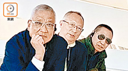 陳國民（左起）、鍾志平同陳明耀參觀維也納嘅大學。