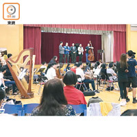 「香港共融樂團」為年底大型慈善音樂會綵排。
