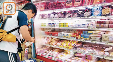 食素成為近年飲食潮流，但消費者委員會測試發現，部分市面出售的素食非全素。（吳艷玲攝）