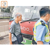 小巴司機涉危駕被捕。