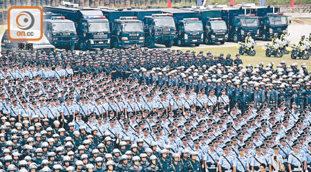 廣東公安武警早前進行夏季大練兵。