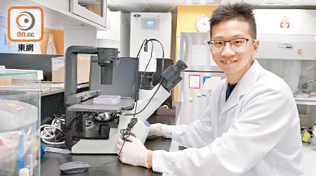 王竣瑋未來修讀的博士課程主要研究皮膚癌的免疫療法。（林祐權攝）