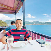 吳永嘉喺布吉一間餐廳歎泰國菜。（互聯網圖片）