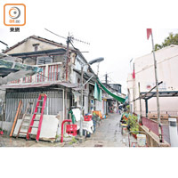 政府計劃收回茶果嶺村等寮屋區，重建成公營房屋為主的新社區。