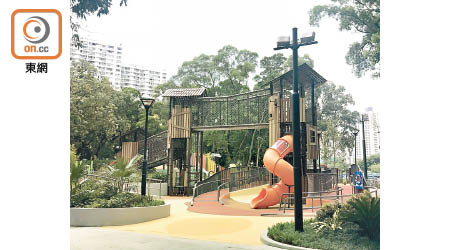康文署會參照屯門公園兒童遊樂場改造其他同類場所的工程。