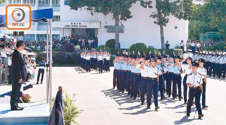 被告歐智威為香港警察學院的一名警長。