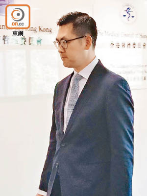 鄧兆暉被指與女病人有性關係，被控專業失德罪。