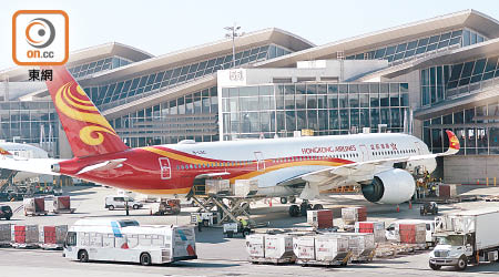 香港航空明年二月起停辦加拿大溫哥華、越南胡志明巿及中國天津三條航線。