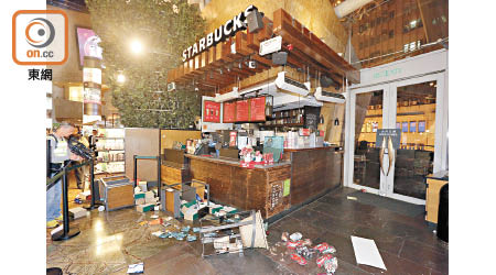 被告王焯彥被指在朗豪坊星巴克咖啡店刑毀。