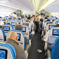 國泰表示已按標準對涉事客機徹底消毒。