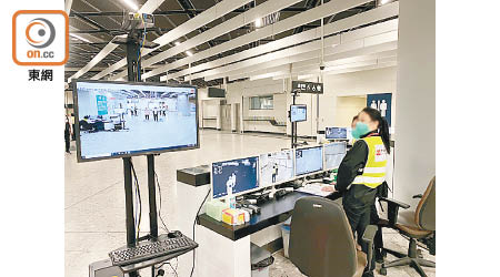 智能發燒偵測系統於一月下旬已應用在六個主要出入境口岸管制站及香港國際機場。