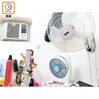 電費高昂，劏房戶減少開冷氣，多選擇開風扇散熱。