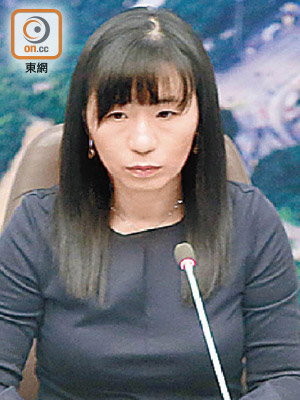 曾DQ劉頴匡嘅沙田民政事務專員陳婉雯（圖）今日離任，由黃展翹接任。