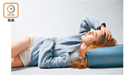 慢性風癩患者經常因皮膚痕癢難以入眠，睡眠質素欠佳。