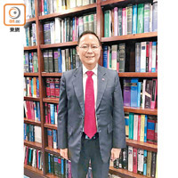 傅健慈怒斥外國政客「唔好撈政治油水」。