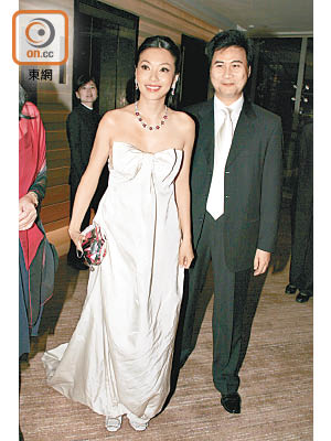 傅明憲（左）的父親去年入稟向葉劍波（右）及相關公司追討500萬元。