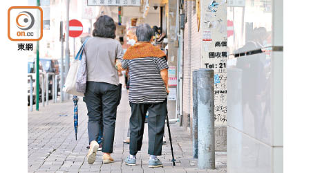 近日出現多宗長期病患者接種疫苗後不良反應個案，令不少人對疫苗卻步。