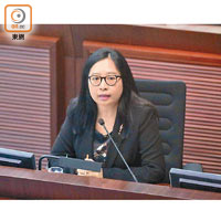 楊碧筠指政府公布放寬食肆防疫措施前，已與業界多次商討。