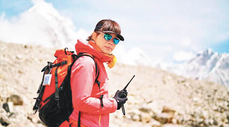 曾燕紅打破女子登頂珠峰最快紀錄。（海拔8848.44米上的課堂fb專頁）