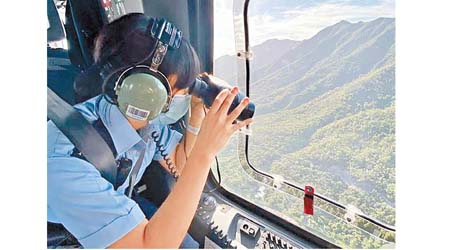 警方在高空巡邏監察。﹙香港警察Fb圖片﹚