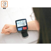 測量手腕的電子血壓計準確度較低。