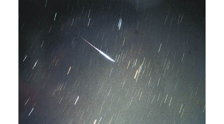 英仙座流星雨每年8月中均會出現。