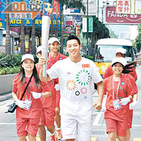 09年東亞運動會火炬傳遞活動擔任跑手