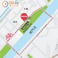 比賽路線圖<br>賽道在沙田城門河畔源禾路舉行，賽道路線環繞沙田鄉事會路，大涌橋路及翠榕橋，並以源禾路遊樂場作起點及終點；單圈距離為2.6公里。