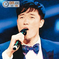 剛退役的劉翔，為大會高歌一曲。