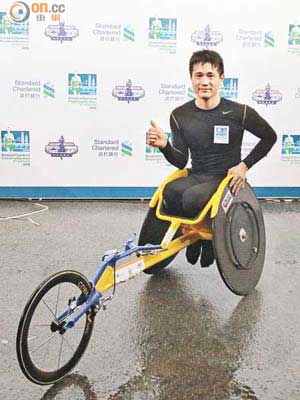 馮英騏在輪椅賽實力超班，已唔記得自己贏過幾多次。