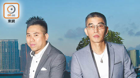 關忠偉（左）同梁偉耀推動香港泰拳發展不遺餘力。