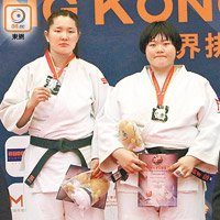 「小方」（右）首度贏得國際賽。